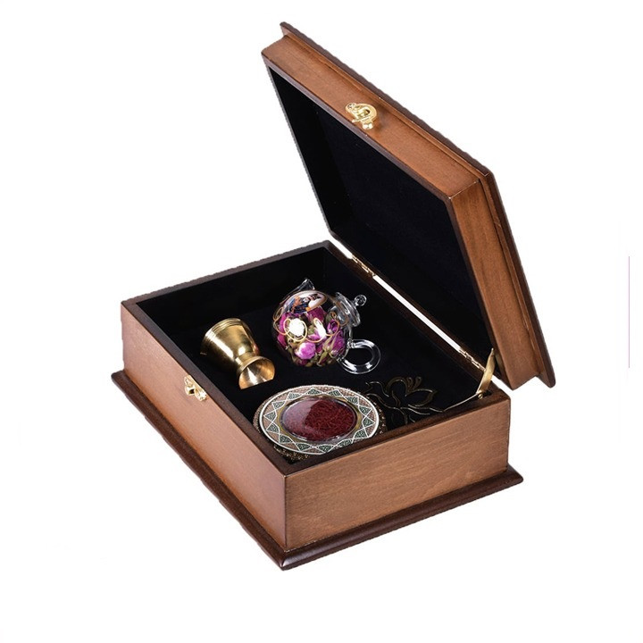 زعفران کاویان - 4.60 گرم به همراه هاون و قوری و گل محمدی