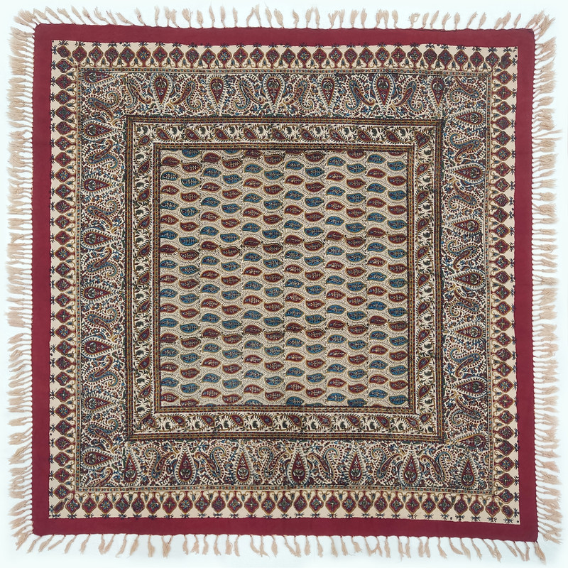 خرید و قیمت رومیزی قلمکار مدل حقه ای