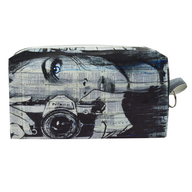 کیف لوازم آرایش زنانه مدل CAMERA 8568