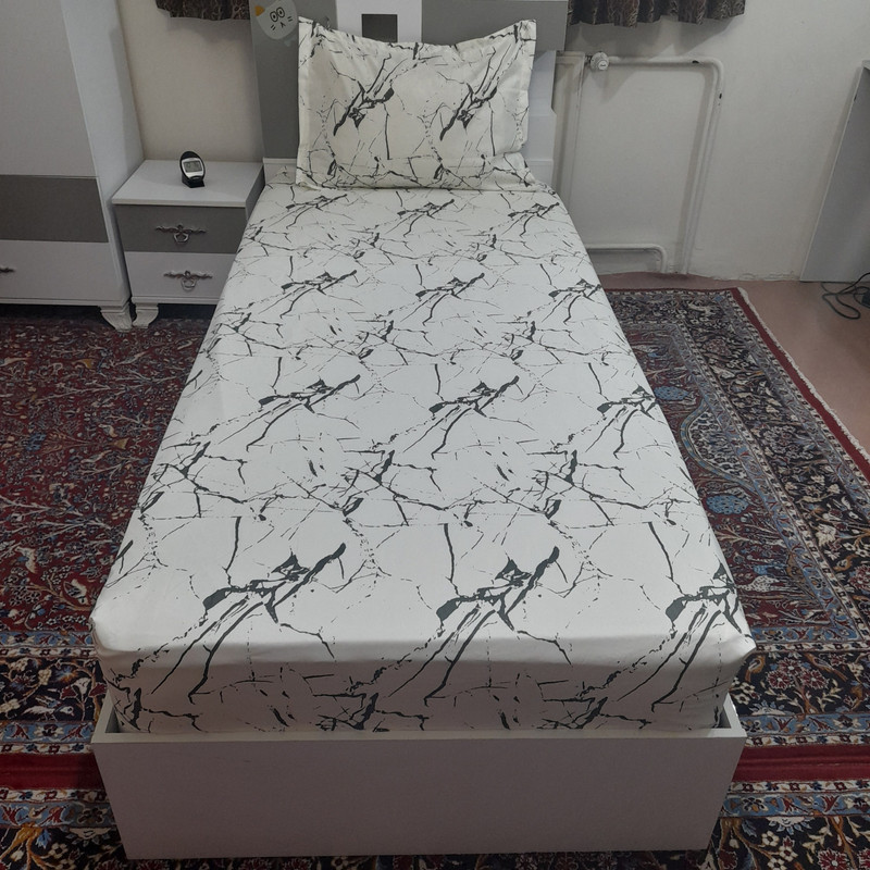 سرویس ملحفه مدل کشدوز niki04.25 طرح مرمر کد 120 یک نفره دو تکه