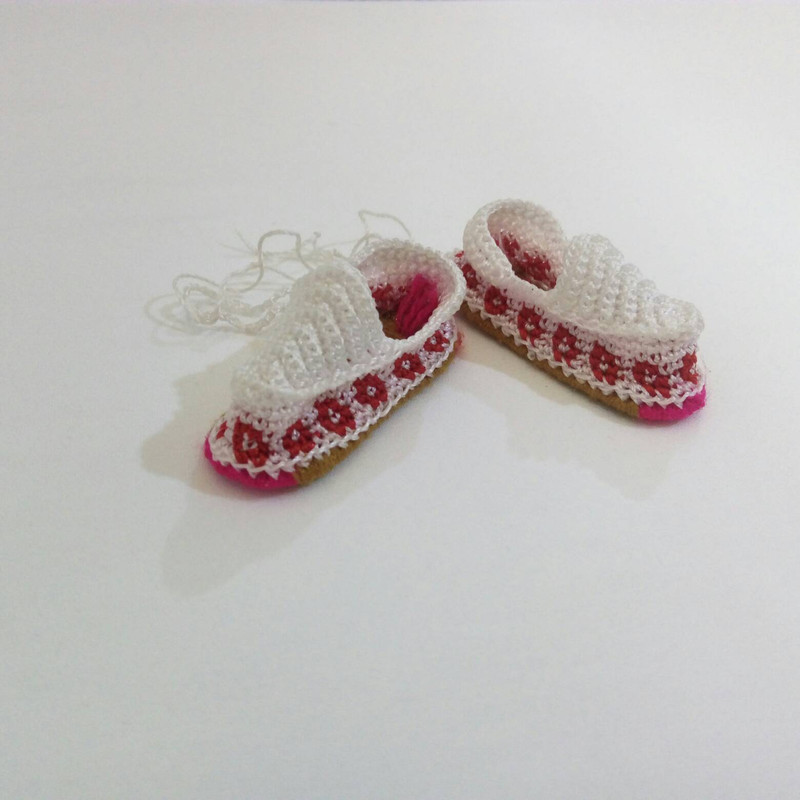 خرید و قیمت آویز دست ساز طرح گیوه