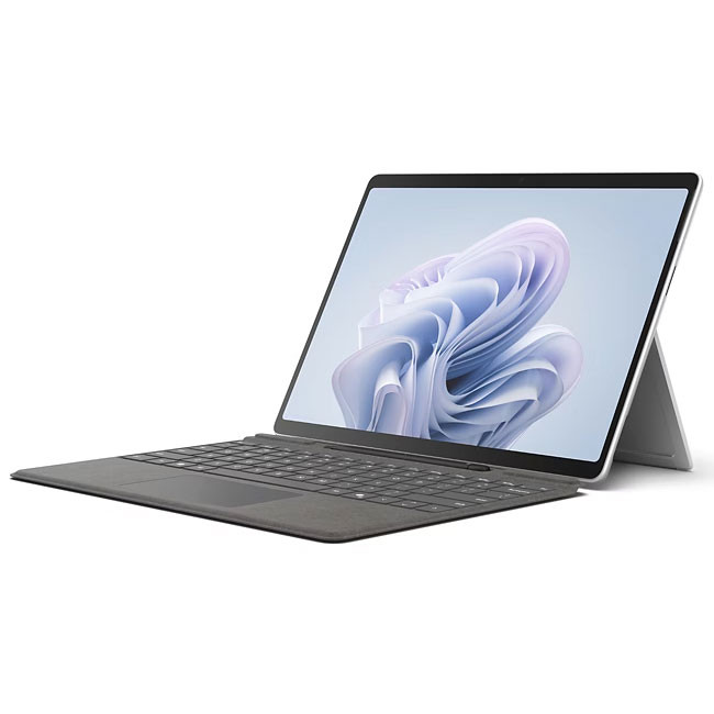 تبلت 13 اینچی مایکروسافت مدل Surface Pro 10-Core Ultra 5 135U ظرفیت 512 گیگابایت و رم 32 گیگابایت به همراه کیبورد Surface Pro Copilot و قلم Slim Pen 2