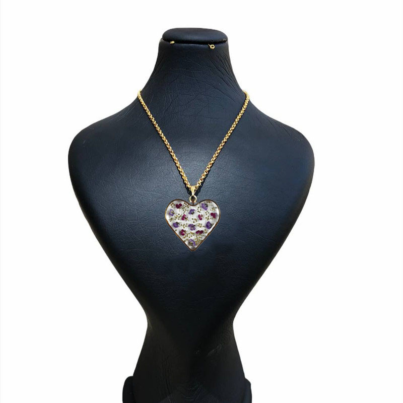 گردنبند مدل رزین با گل طبیعی