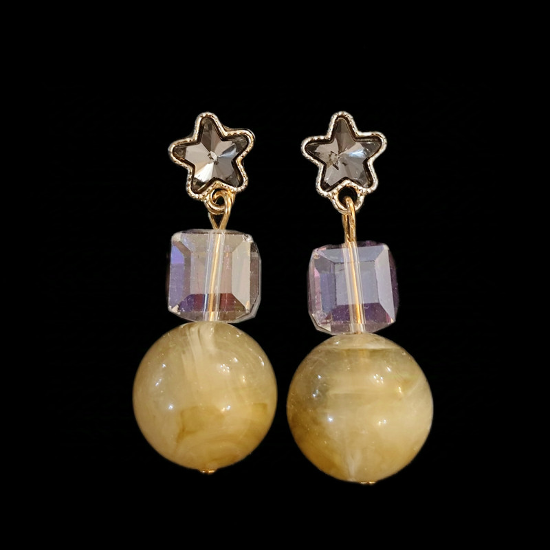 گوشواره زنانه مدل ستاره نگین دار