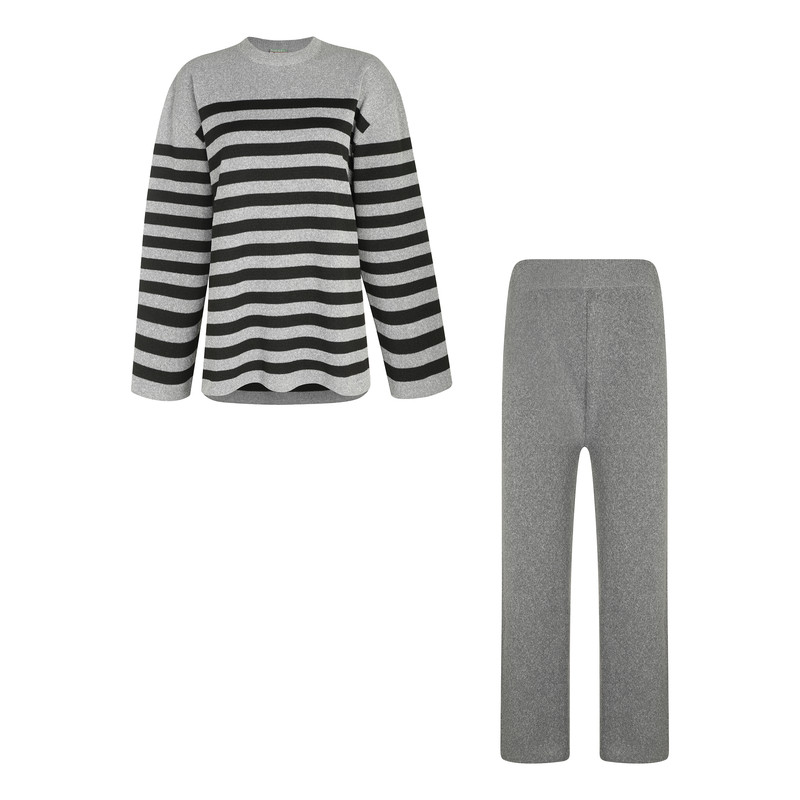 خرید و قیمت ست پلیور و شلوار بافت زنانه دیزل مدل 006