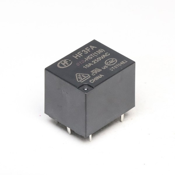 خرید و قیمت رله الکترونیکی 12 ولت 10 آمپر هونگفا مدل HF3FA/012-HST(136)