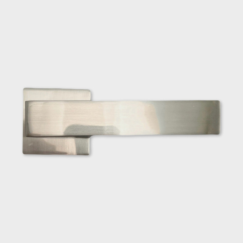 دستگیره در مدل رزت سویچی دو تیکه B_105-C بسته دو عددی