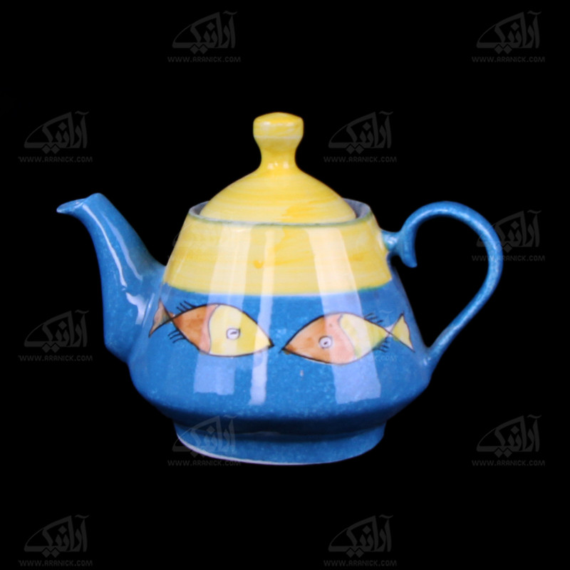 قوری سفالی نقاشی زیر لعابی رنگارنگ طرح ماهی مدل 1006500007