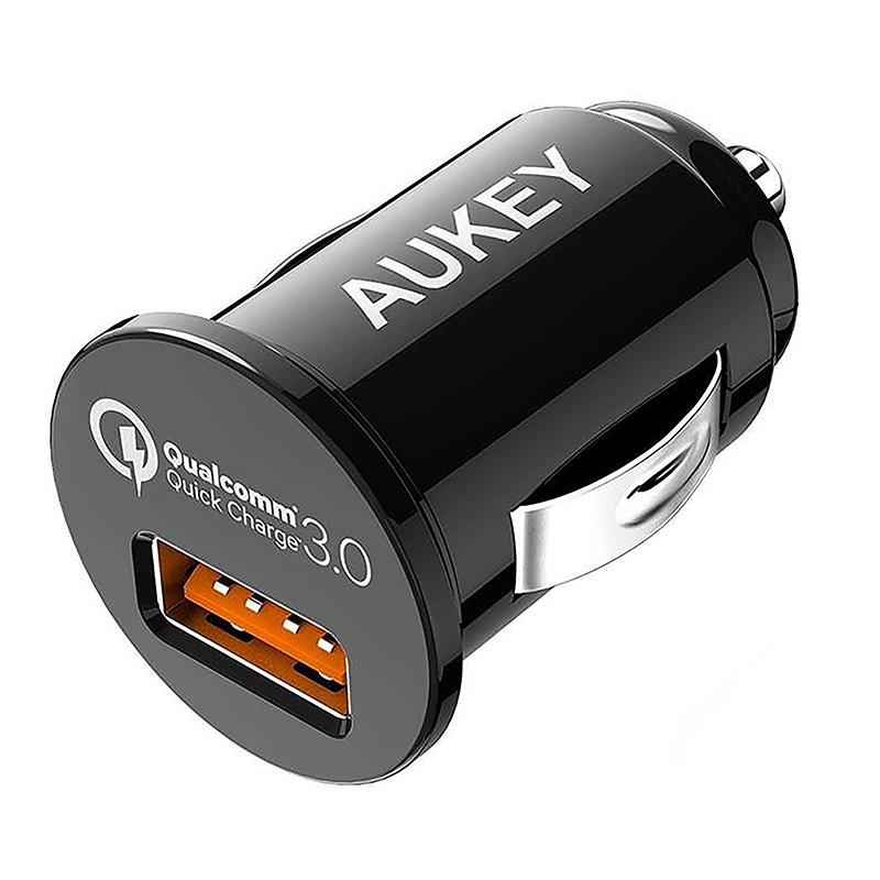 شارژر فندکی آکی مدل LLTS100379B