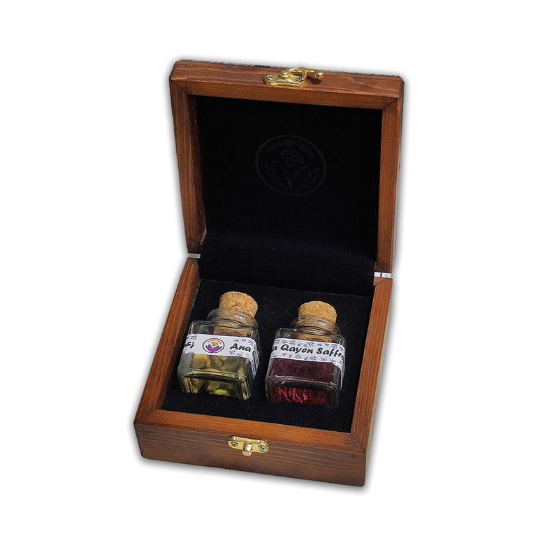 زعفران کادویی آنا قاین - 2 گرم به همراه هل - 9 گرم