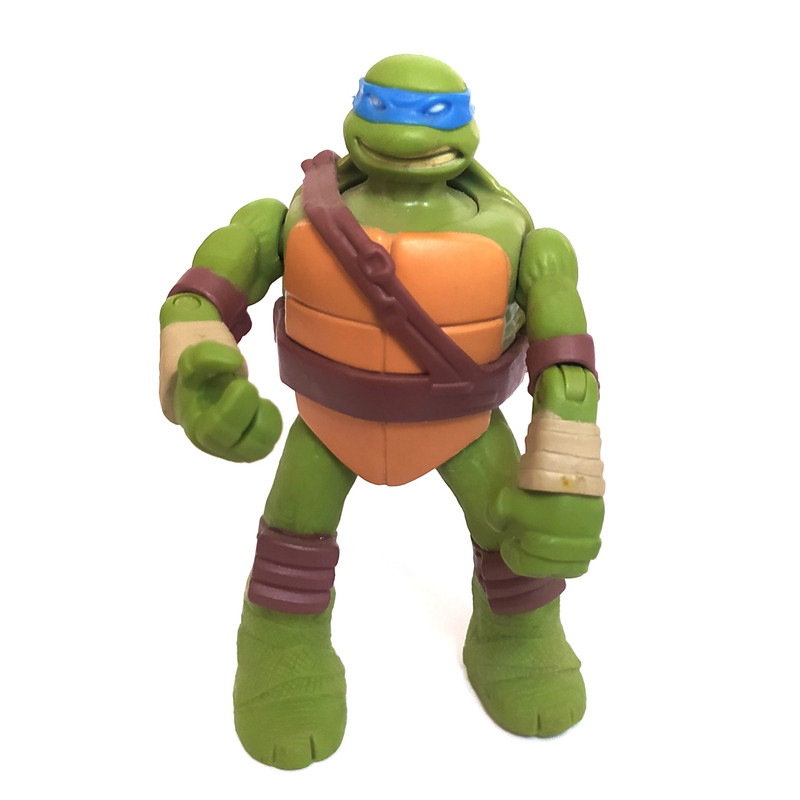 اکشن فیگور مدل نینجا مفصلی مایکل آنجلو کد LOP003