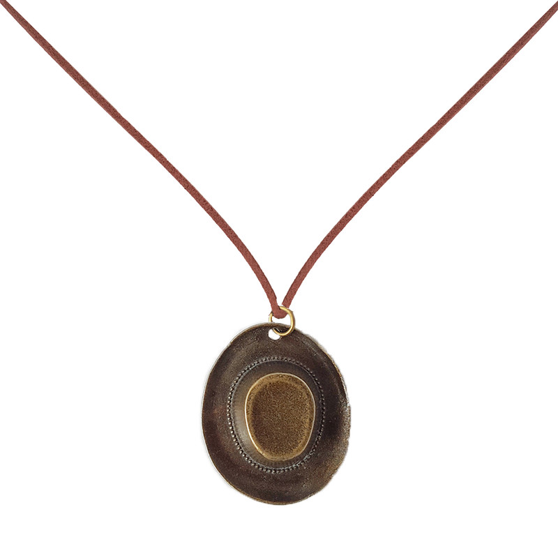 گردنبند مردانه نمدیکا طرح کلاه کابویی