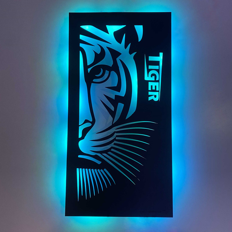 چراغ دیواری مدل ببر ریموت دار