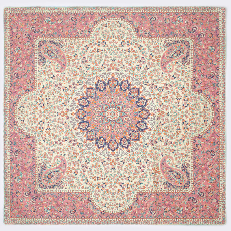 رومیزی ترمه رضایی طرح گلستان مدل مربع