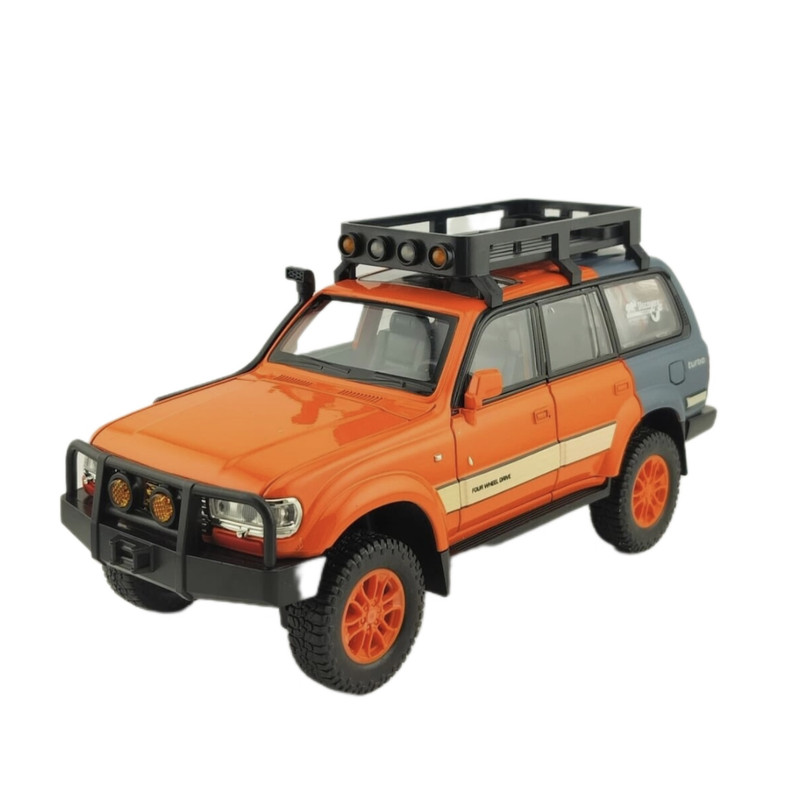 ماکت ماشین چه ژی مدل تویوتا لندکروز اتاق ۸۰