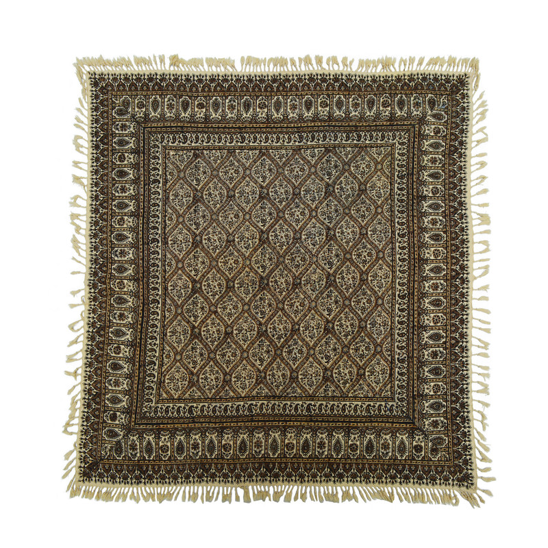 رومیزی قلمکار ممتاز اصفهان اثر عطريان طرح شیخ لطف اله مدل G178 سايز 100 * 100 سانتي متر