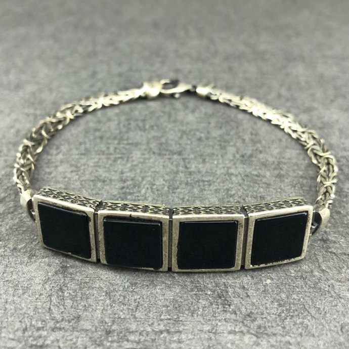 خرید و قیمت دستبند نقره مردانه گیرا مدل G199