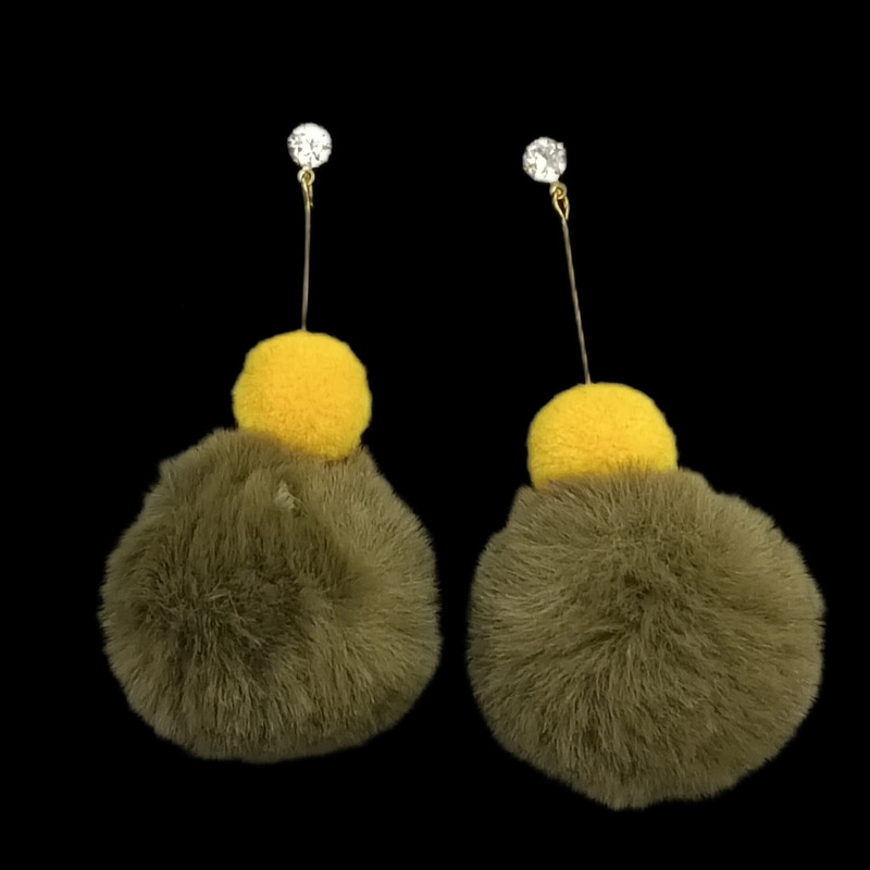 گوشواره زنانه مدل توپی نگین دار