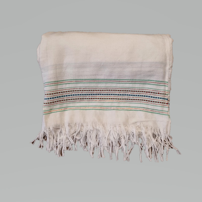 حوله دستباف آرانیک مدل بدون پرز