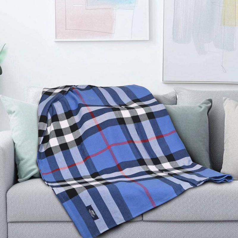 پتو مسافرتی برق لامع مدل رم غیر مخمل 150*200 سانتی متر