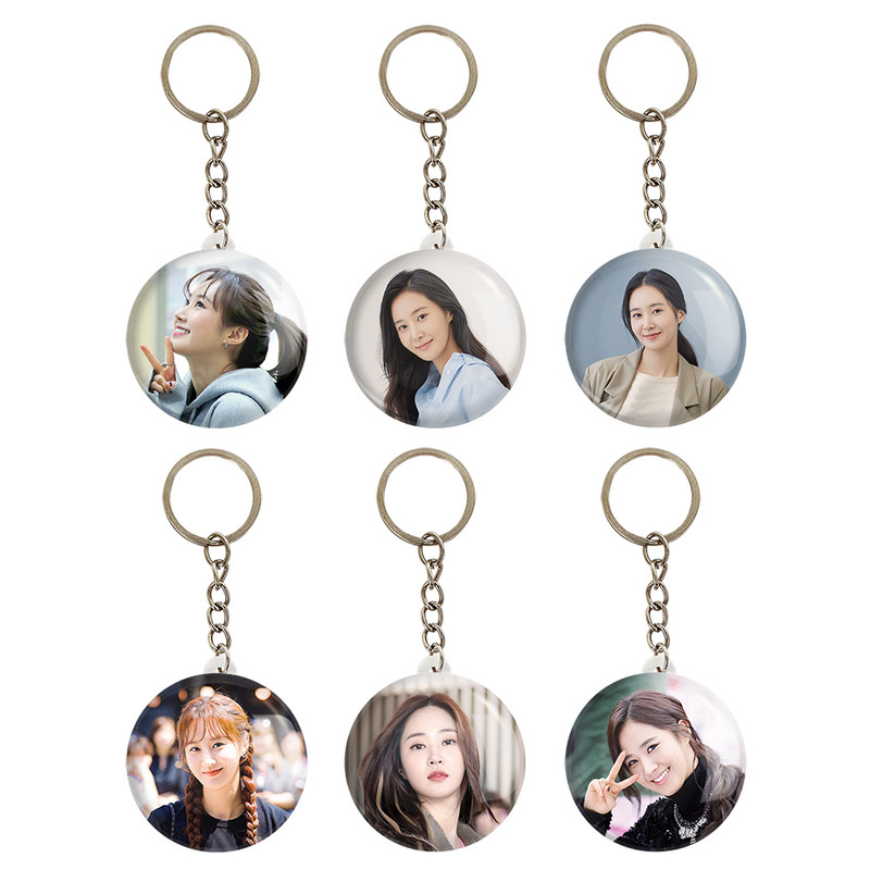 جاکلیدی خندالو مدل یوری گروه گرلز جنریشن Girls Generation کد 1314B مجموعه 6 عددی