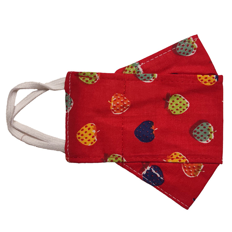 ماسک پارچهای بچگانه مدل توت فرنگی