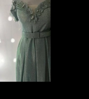 لباس مجلسی بلند شیک رنگبندی سبز ادامسی بنفش سایزبندی 36تا 48 جنس شاین 