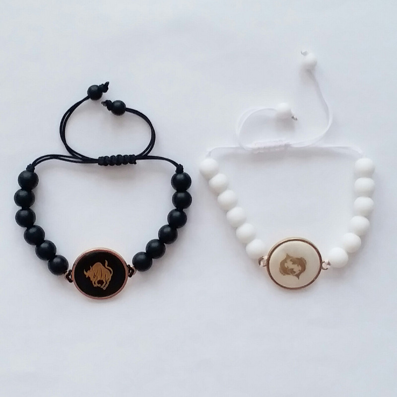 دستبند مدل ماه تولد اسفند و اردیبهشت F143 مجموعه 2 عددی