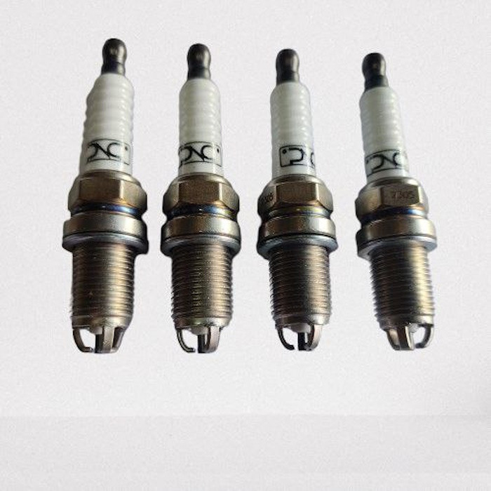 خرید و قیمت شمع خودرو سوخت آما مدل ipnc سه پلاتین بسته 4 عددی