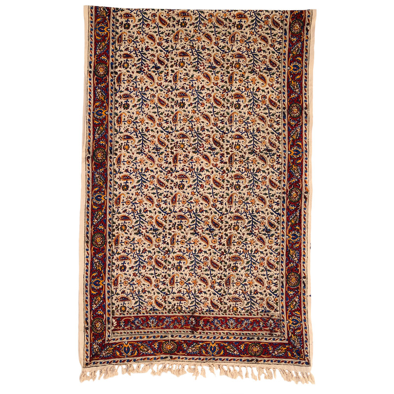 رومیزی قلمکار ممتاز اصفهان اثر عطریان طرح درهم بادامی کد G 146