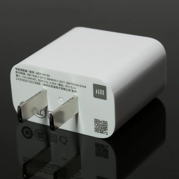 شارژر دیواری مدل MDY09-EK به همراه کابل تبدیل USB-C