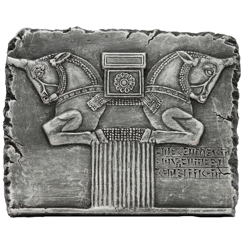 مجسمه تندیس و پیکره شهریار مدل کتیبه سرستون گاو آویزدار کد MO3090