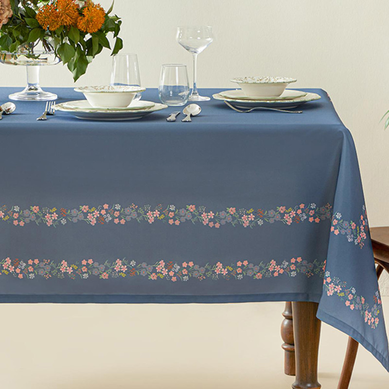 رومیزی انگلیش هوم مدل Belleza 150.200