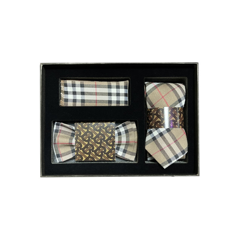 ست کراوات و پاپیون و دستمال جیب مردانه بربری مدل 9034530